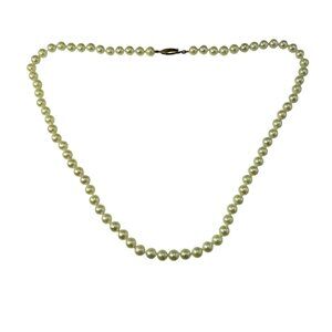Akoya Cultured Pearl Necklace 5.5 - 6mm with 14K Yellow Gold Clasp #22368